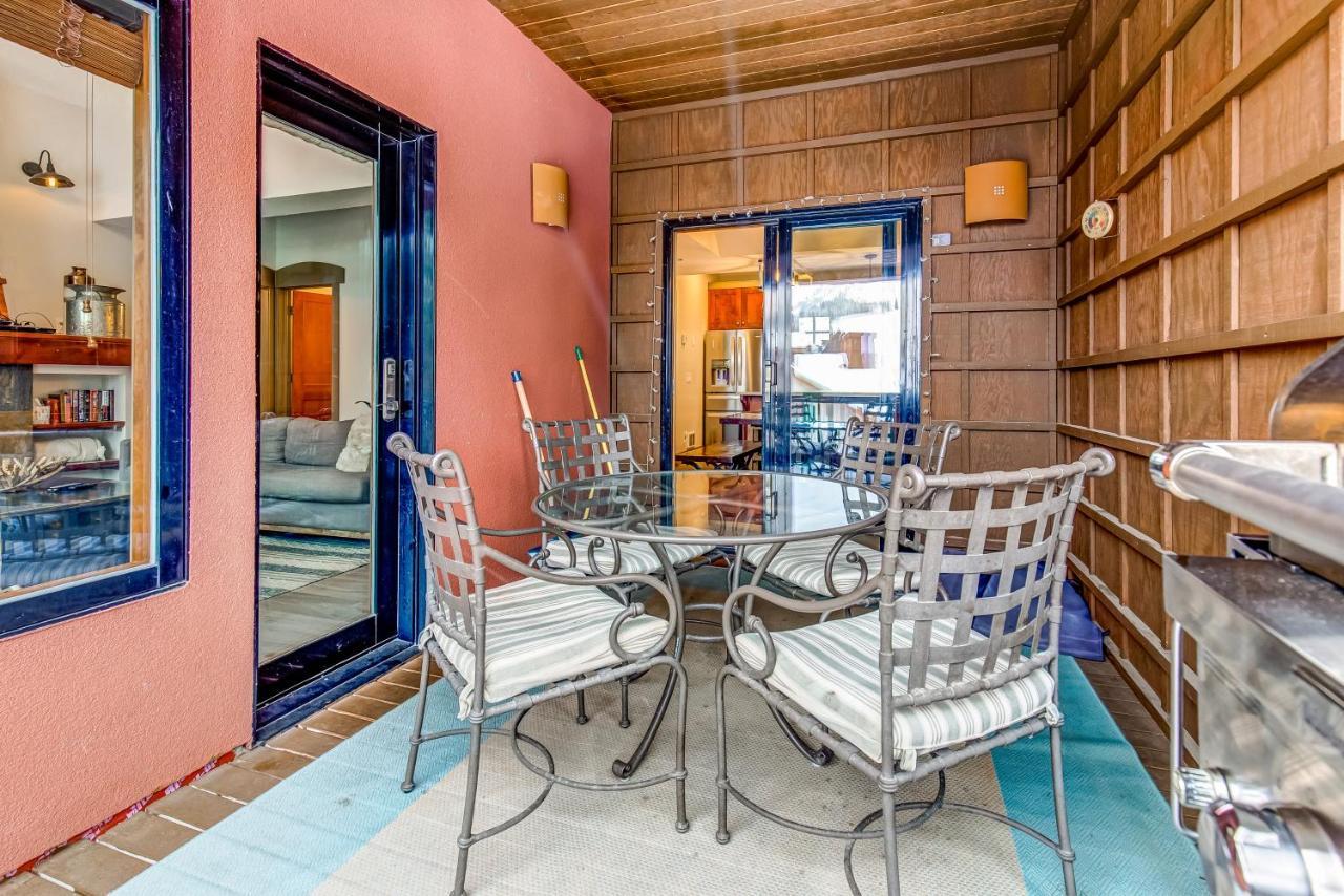 Villa Honeycomb House Solitude Esterno foto